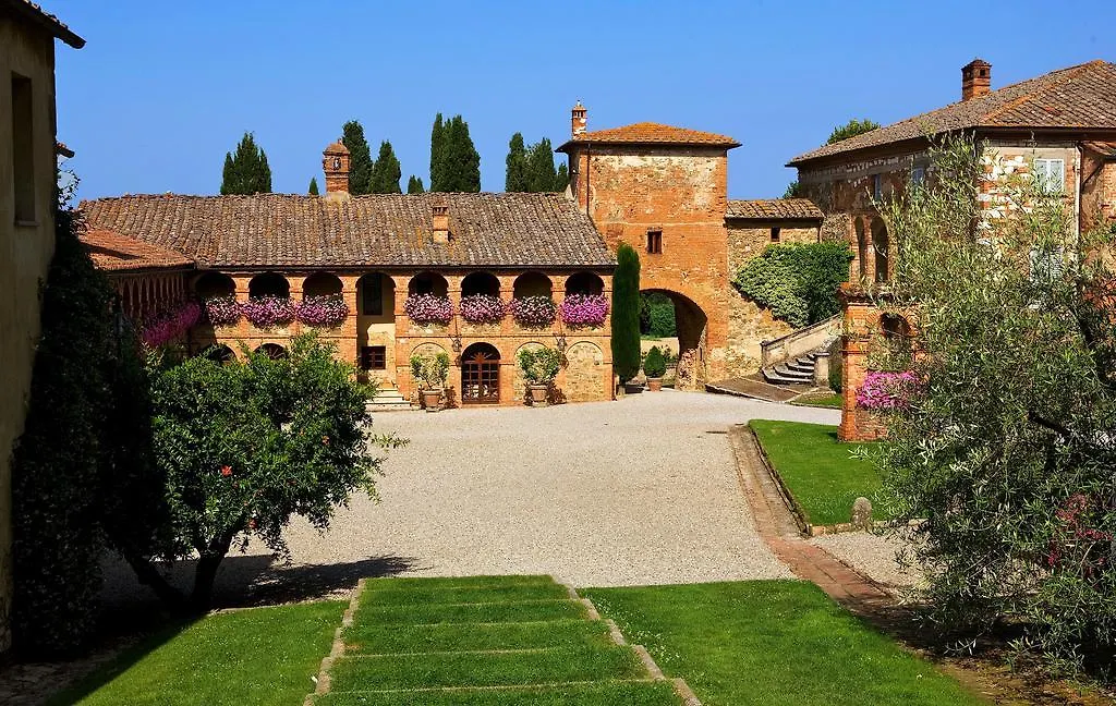 Locanda Dell'Amorosa Sinalunga Otel